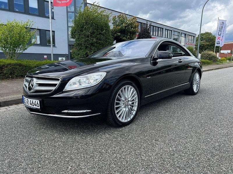 Schwarz Gebraucht 2011 Mercedes CL500 Coupé | 32.999 € - Bild 1/4