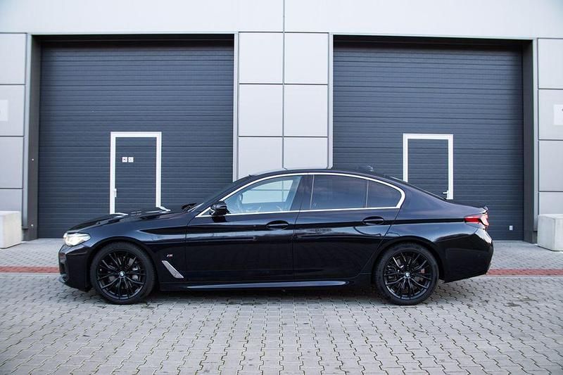 Gebraucht BMW 530 M Sport 286 PS (210 kW) 2021 Schwarz Limousine