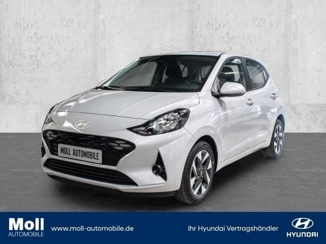 Weiss Neu 2024 Hyundai i10 Trend Kleinwagen | 17.150 € (Superpreis) - Bild 1/4