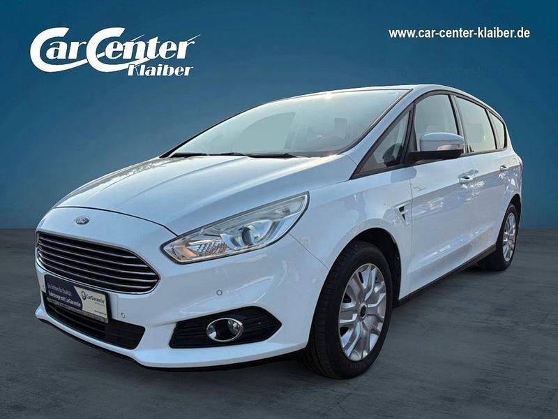 Weiß Gebraucht 2018 Ford S-MAX Trend Van / Kleinbus | 17.880 € (Fairer Preis) - Bild 1/4