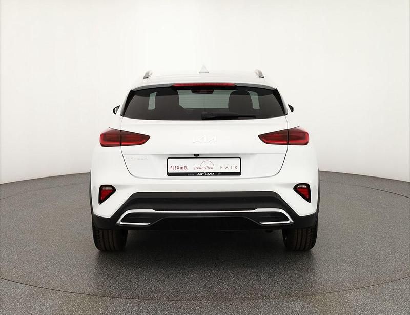 Neu Kia XCeed 140 PS (102 kW) 2025 Weiß SUV
