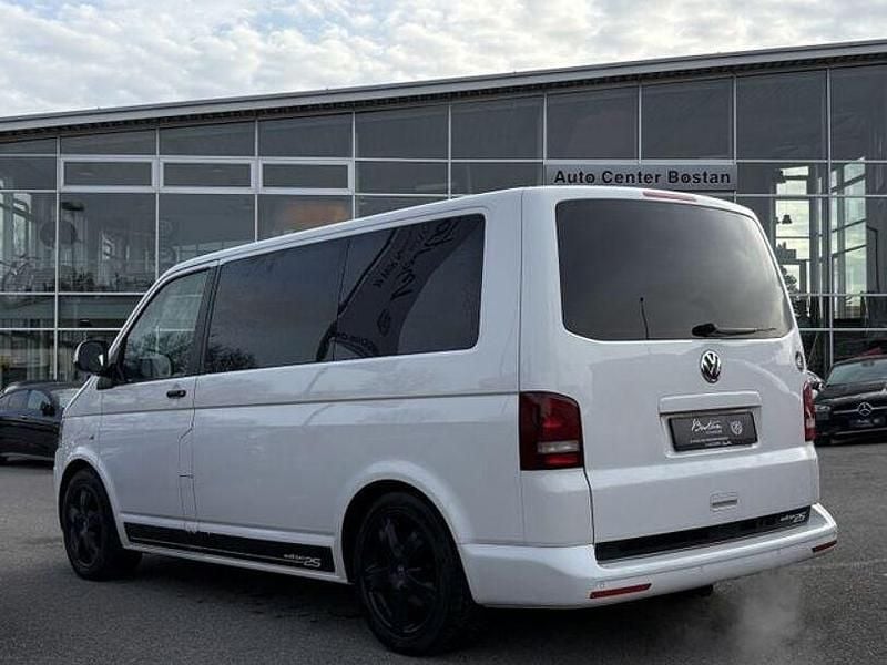 Second-hand VW Multivan Edition 118 CP (86 kW) 2012 Alb Monovolum