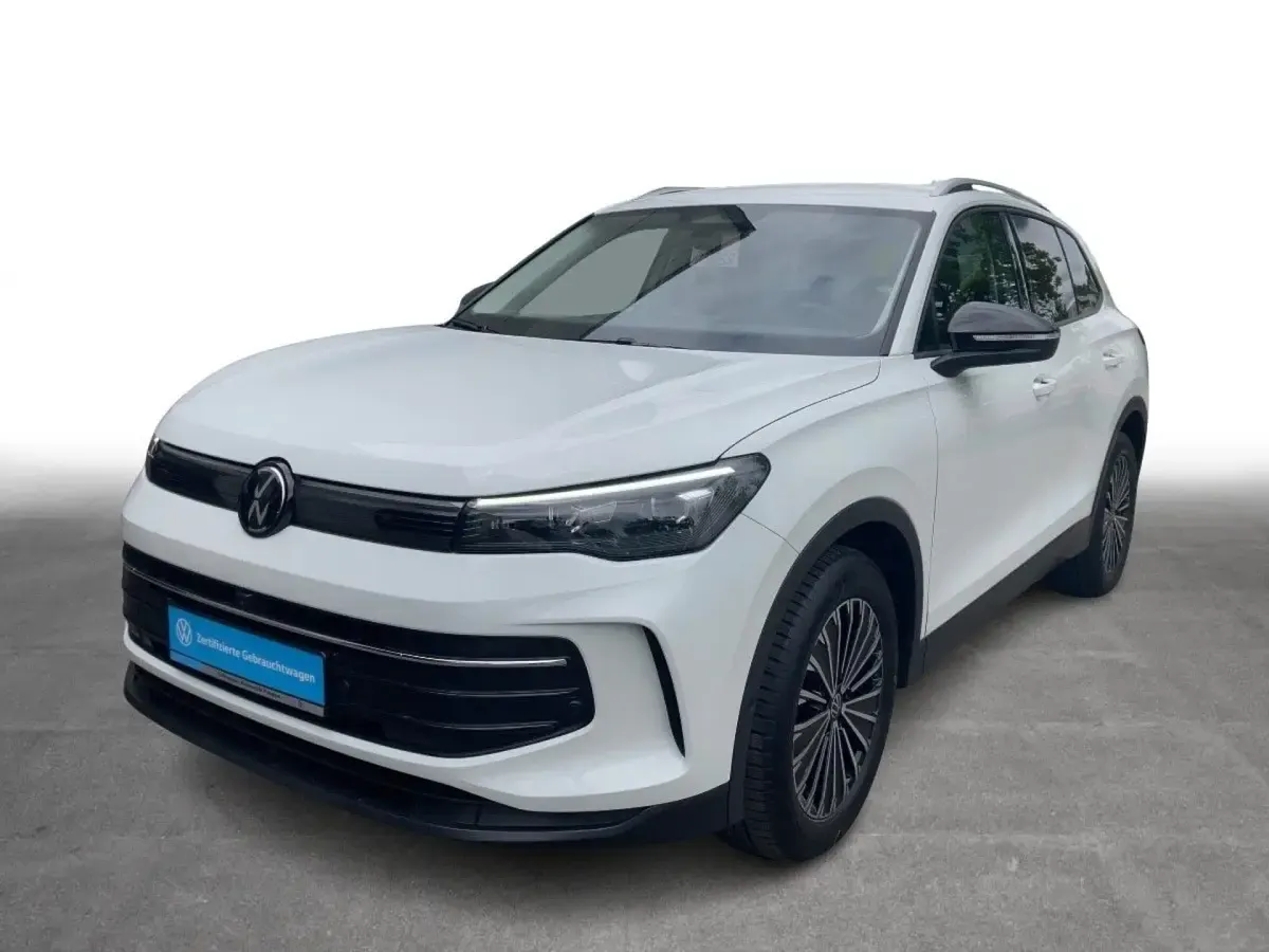Gebraucht VW Tiguan Goal 131 PS (96 kW) 2025 Pure white SUV