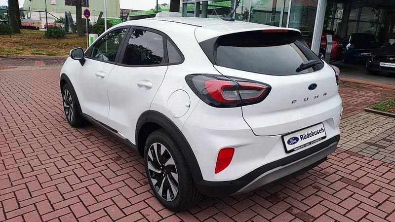 Gebraucht Ford Puma Titanium 125 PS (91 kW) 2023 Weiß SUV