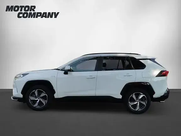 Gebraucht Toyota RAV4 Hybrid 306 PS (225 kW) 2021 Schneeweiß SUV