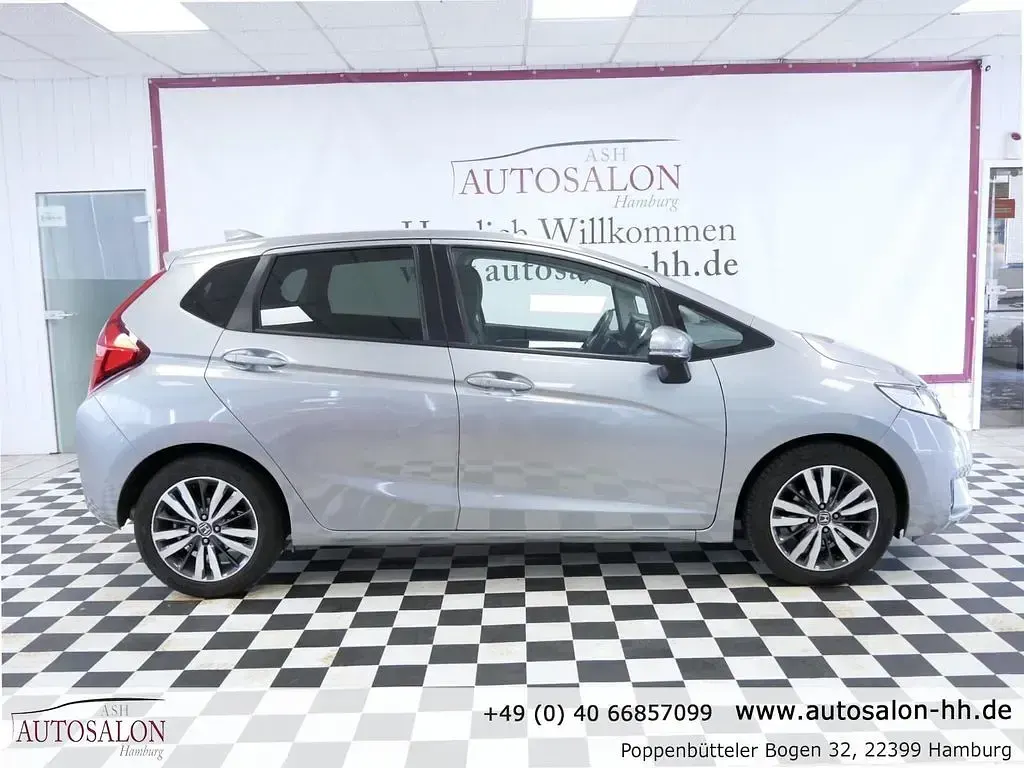 Gebraucht Honda Jazz Elegance 102 PS (75 kW) 2016 Tinted silver m. Kleinwagen