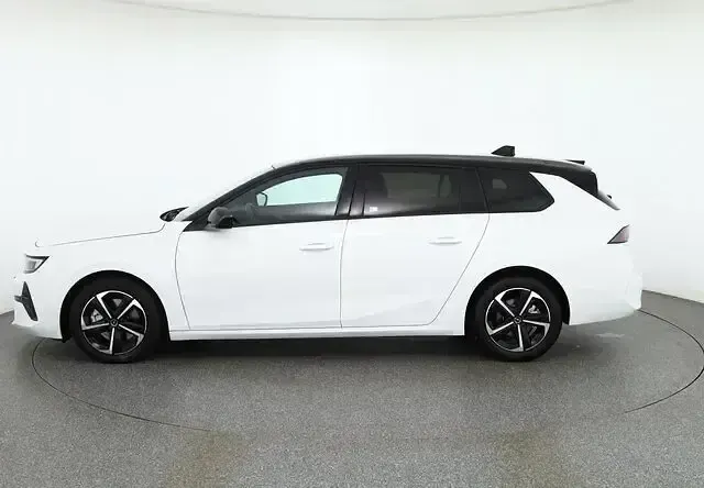 Gebraucht Opel Astra GS Line 131 PS (96 kW) 2025 Weiß Kleinwagen