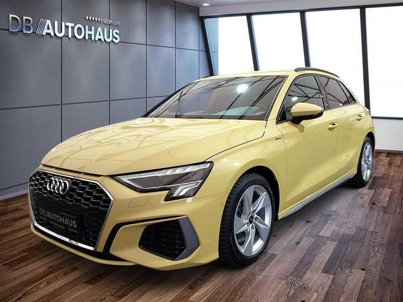 Gelb Gebraucht 2024 Audi A3 S-Line Limousine | 30.980 € (Guter Preis) - Bild 1/4
