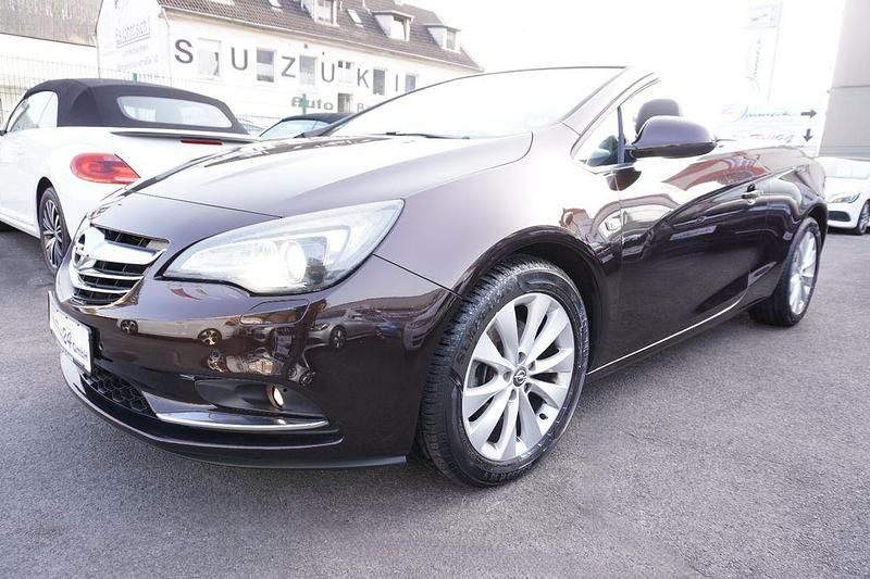 Gebraucht Opel Cascada Innovation 140 PS (102 kW) 2014 Braun Cabrio