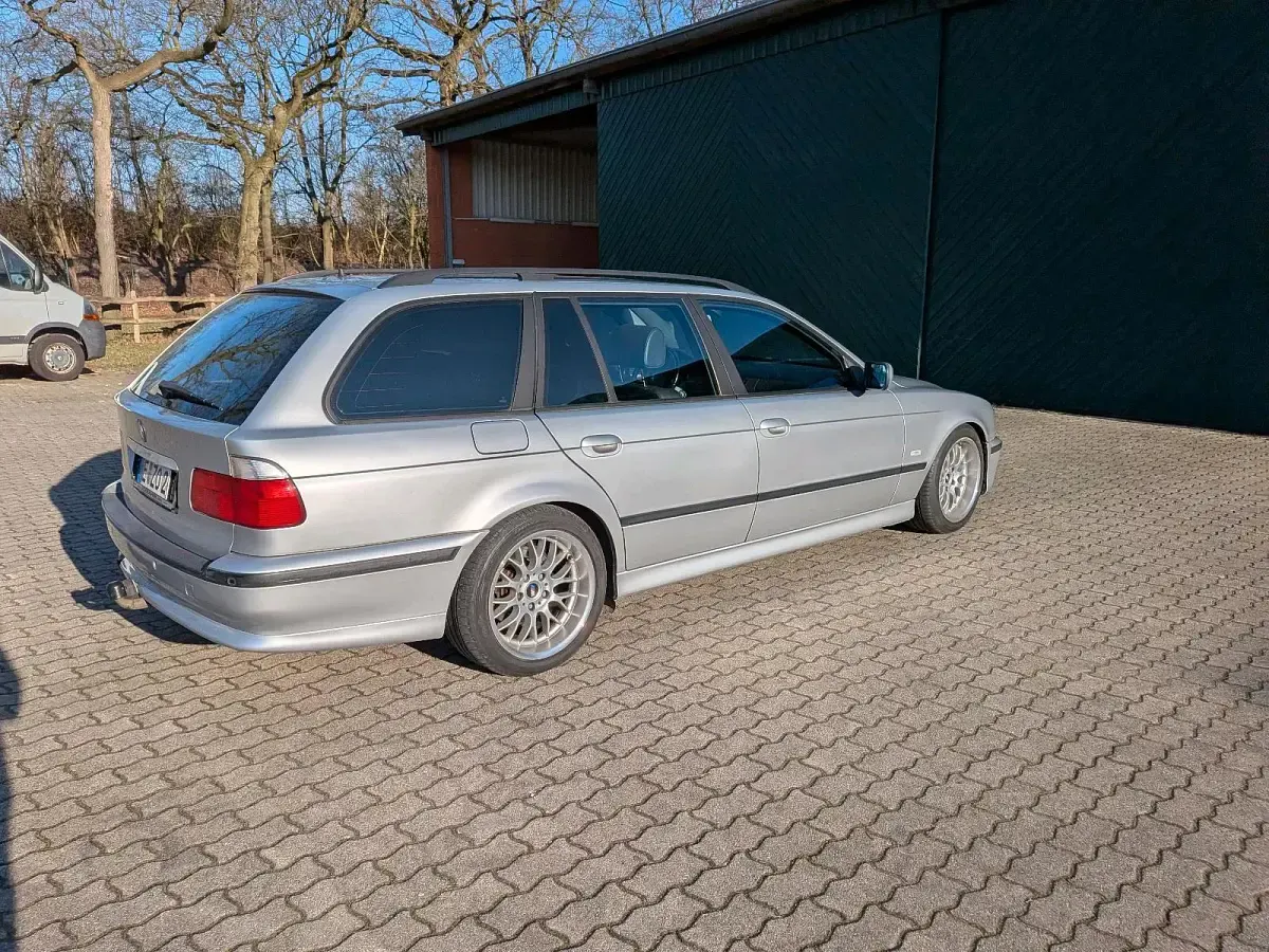 Occasion BMW 528 194 ch (142 kW) 2000 Argent Break