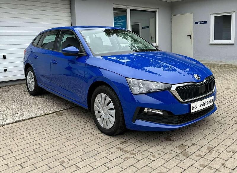 Energy blau Gebraucht 2019 Skoda Scala Active Kleinwagen | 11.900 € (Fairer Preis) - Bild 1/4