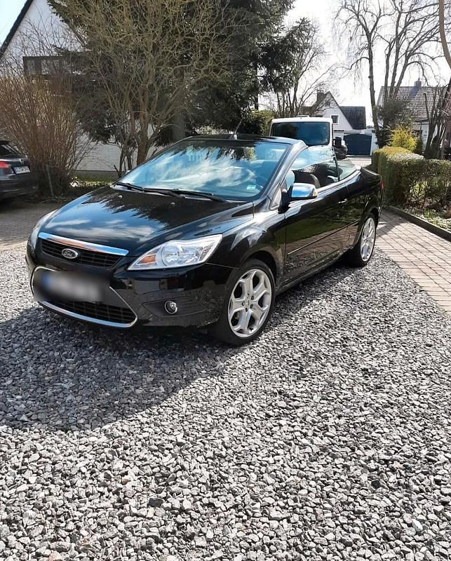Schwarz Gebraucht 2009 Ford Focus Cabriolet Cabrio | 3.799 € (Etwas zu teuer) - Bild 1/4