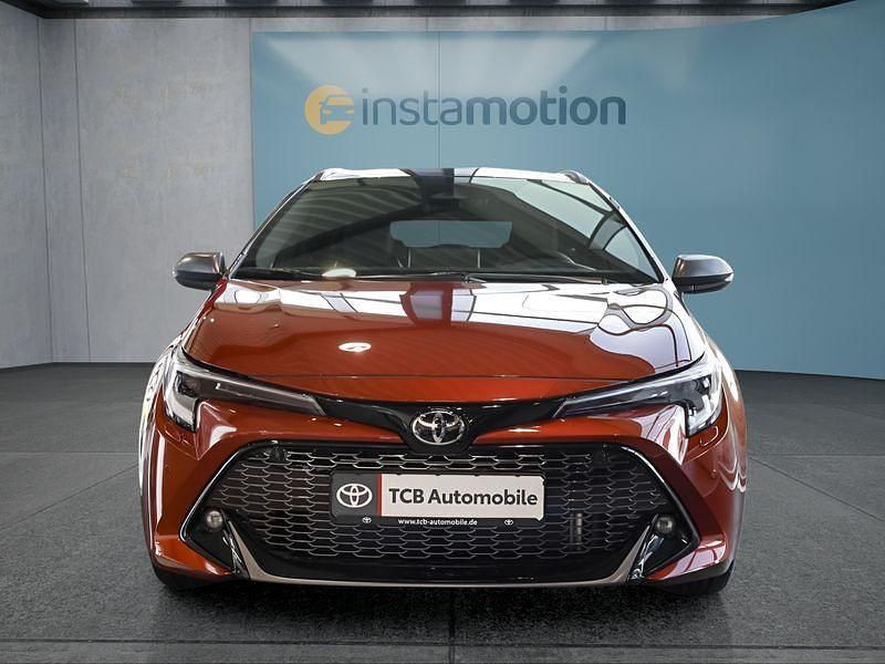 Neu Toyota Corolla 196 PS (144 kW) 2025 Orange Kombi