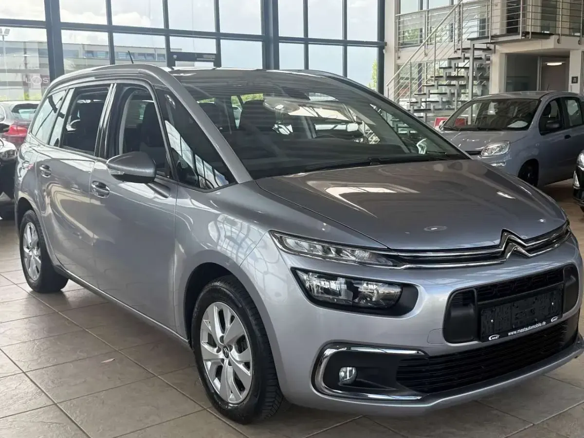 Gebraucht Citroën Grand C4 Picasso Feel 131 PS (96 kW) 2021 Grau Van / Kleinbus