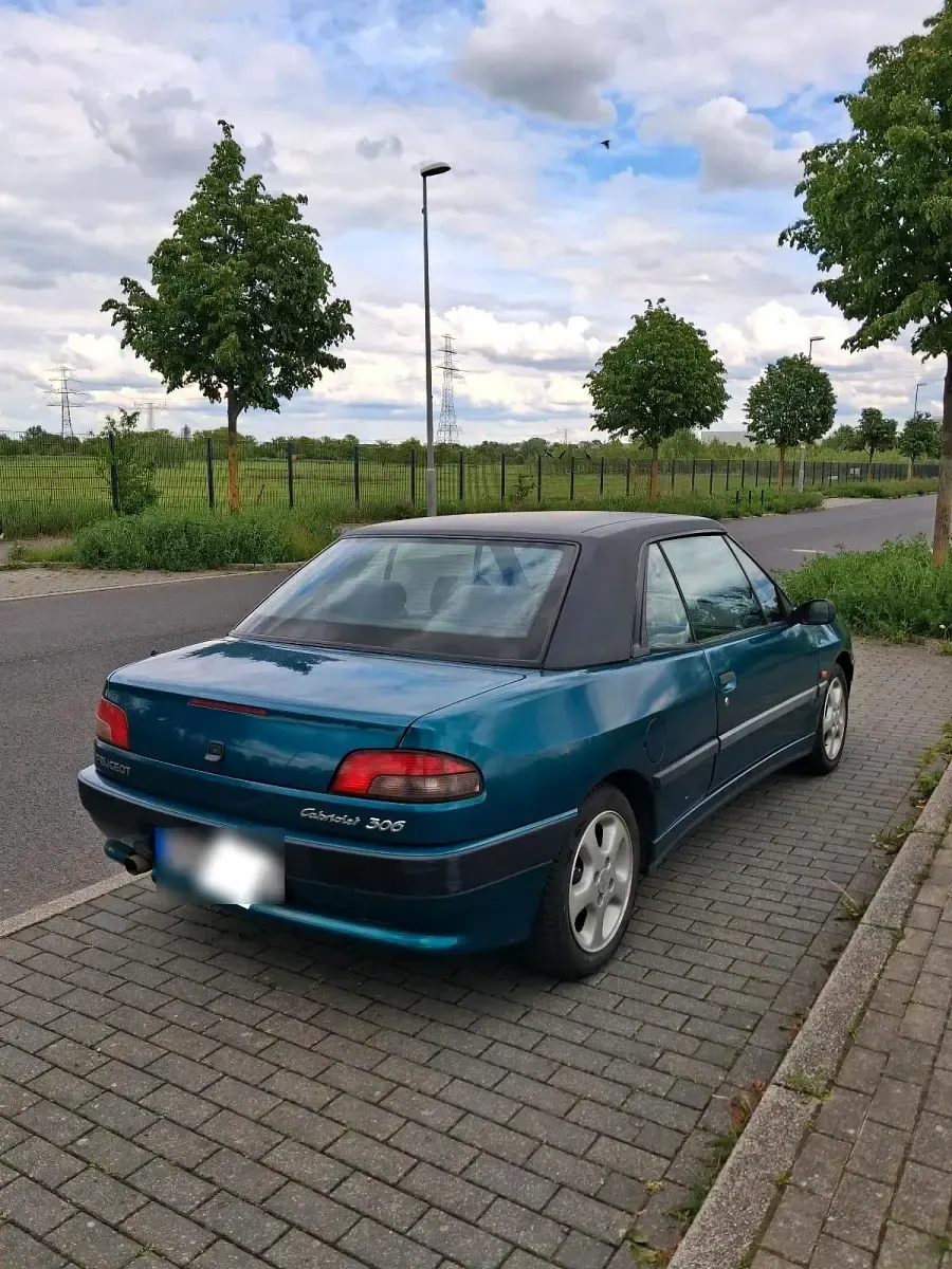 Gebraucht Peugeot 306 101 PS (74 kW) 1996 Grün Kleinwagen