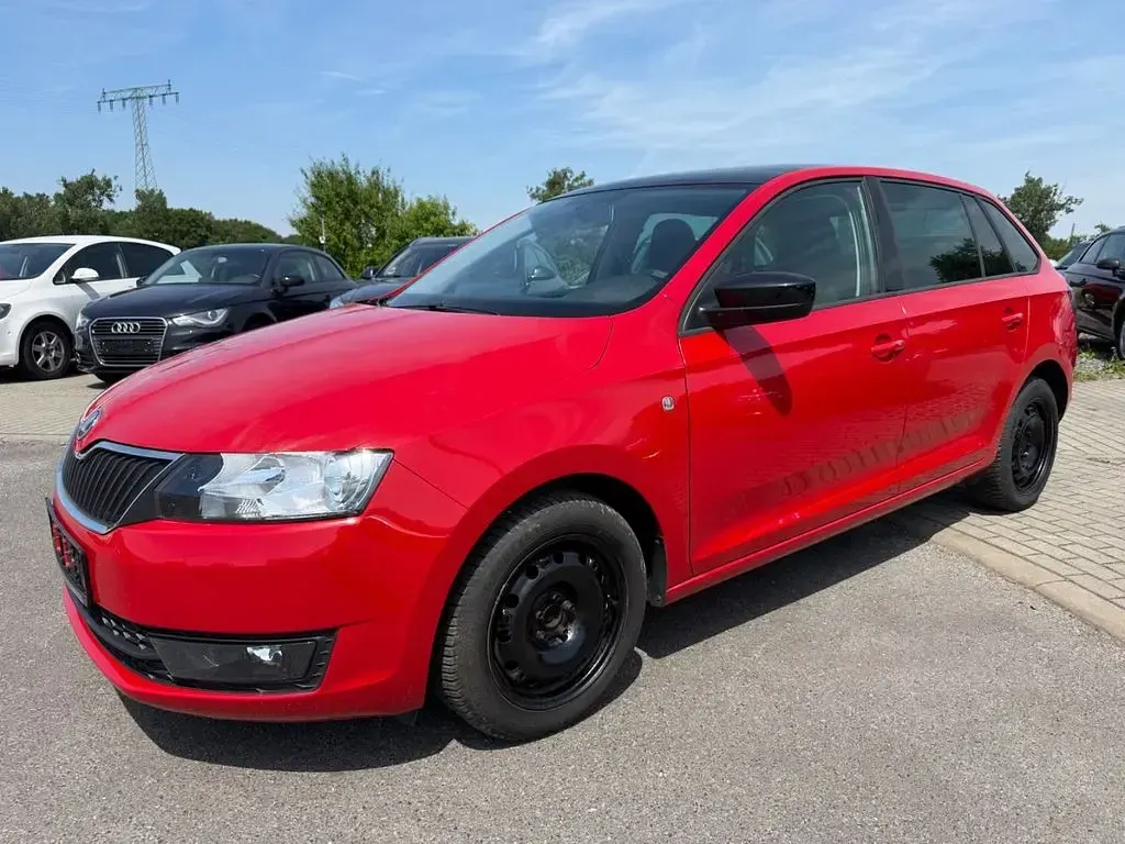 Gebraucht Skoda Rapid 86 PS (63 kW) 2015 Rot Kleinwagen