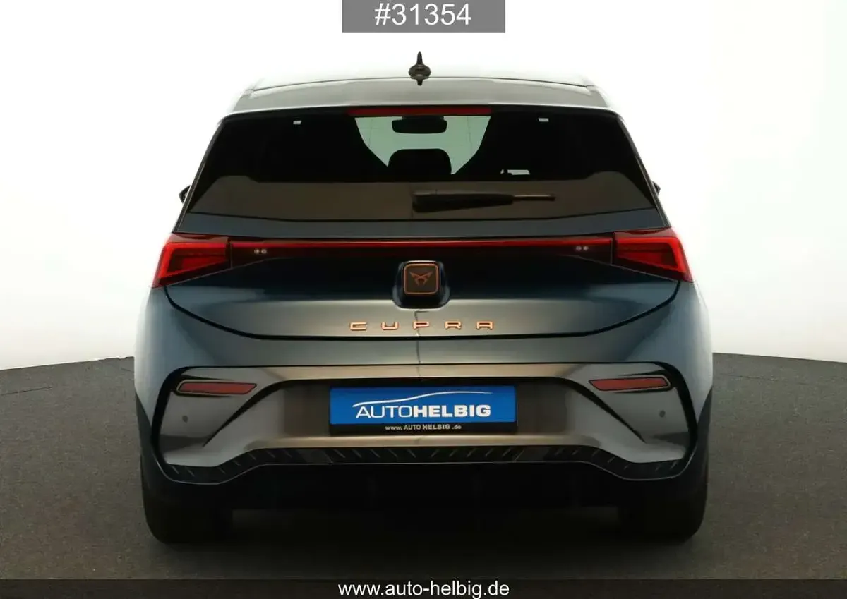 Gebraucht Cupra Born 150 kW (204 PS) 2024 Blau Kleinwagen