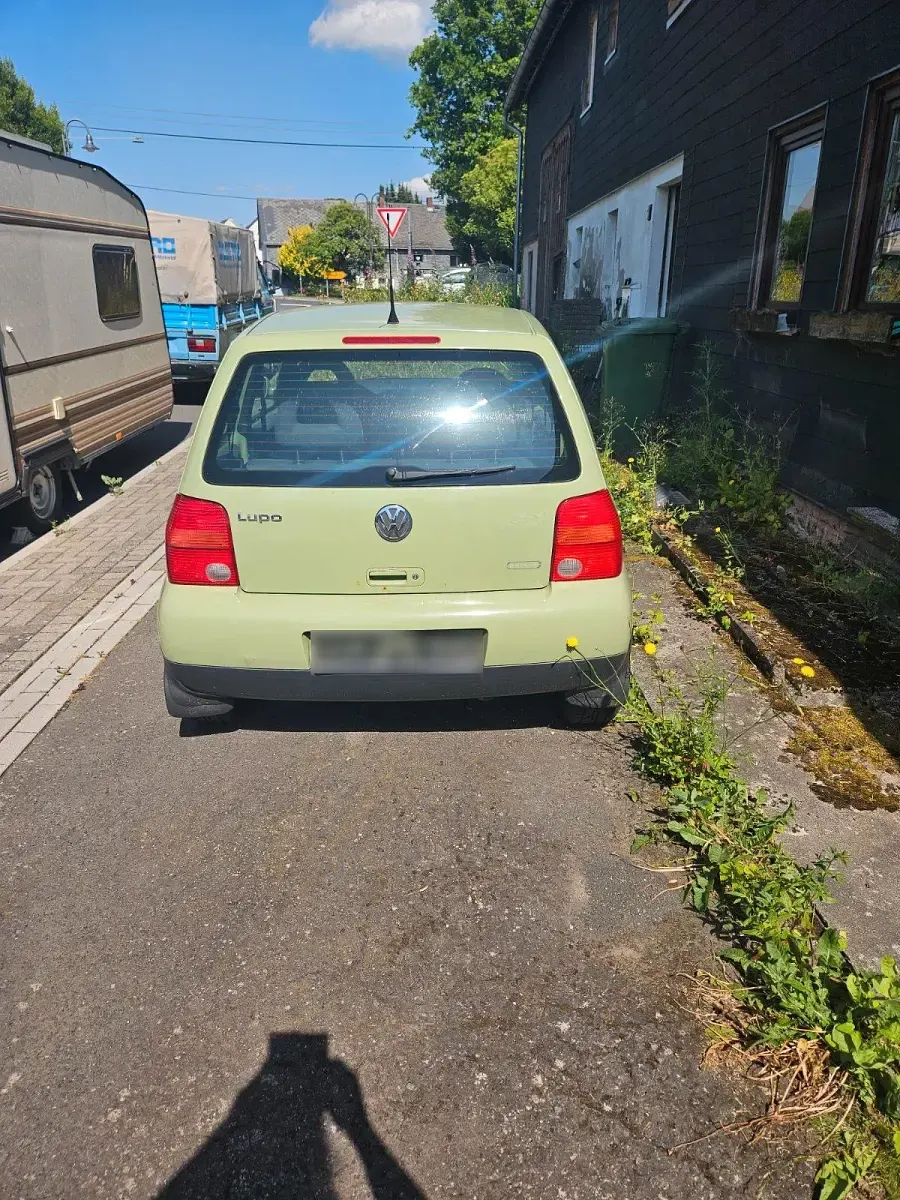 Gebraucht VW Lupo 60 PS (44 kW) 2002 Grün Kleinwagen