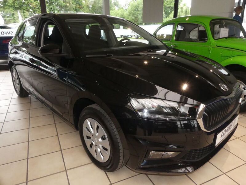 Gebraucht Skoda Fabia Essence 80 PS (58 kW) 2024 Schwarzmagic perleffekt Kleinwagen