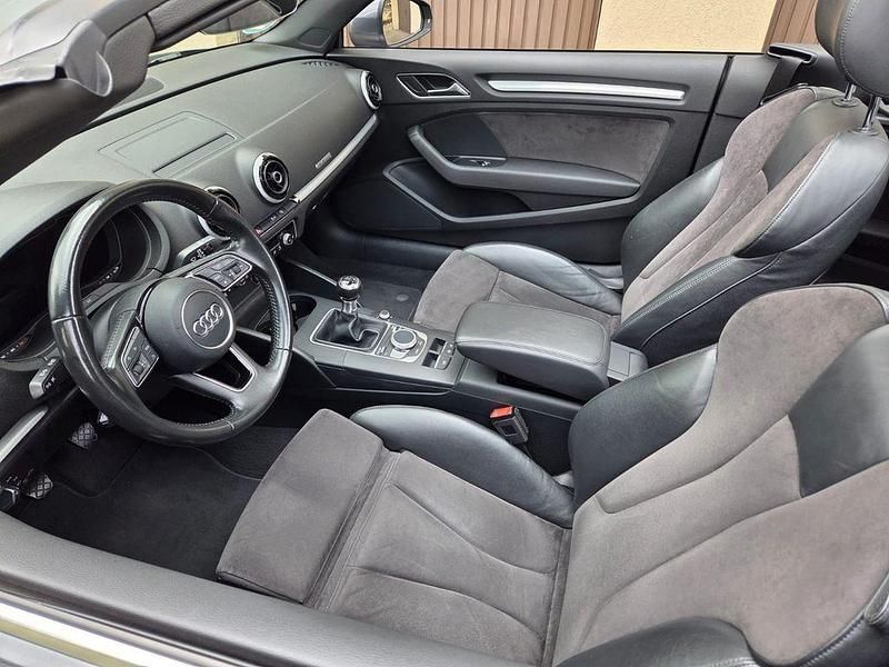 Gebraucht Audi A3 Cabriolet Ambiente 150 PS (110 kW) 2017 Grau Cabrio