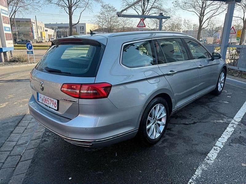 Gebraucht VW Passat Highline 239 PS (175 kW) 2016 Silber Kombi