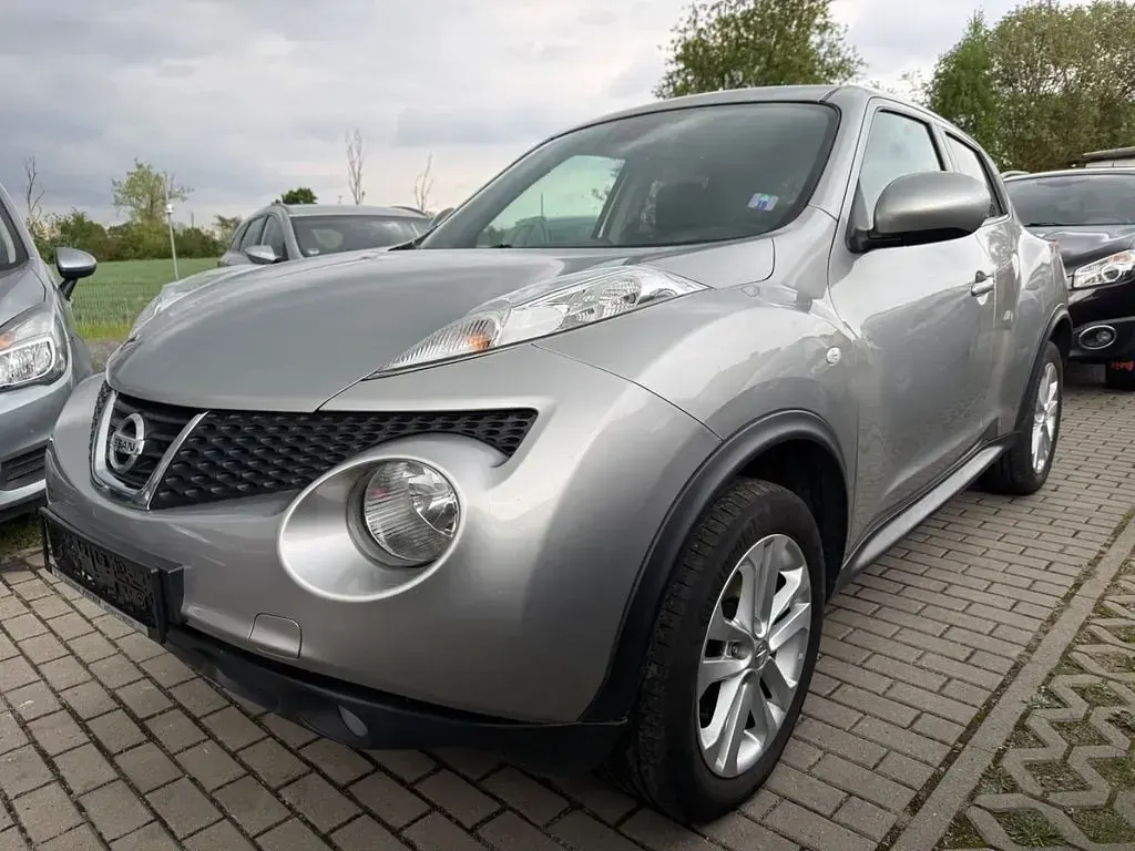 Gebraucht Nissan Juke 110 PS (80 kW) 2011 Silber SUV