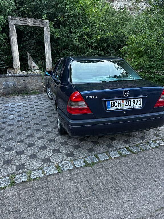 Blau Gebraucht 1998 Mercedes C180 Classic Limousine | 3.500 € (Fairer Preis) - Bild 1/4