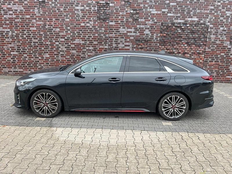 Schwarz Gebraucht 2020 Kia ProCeed Kleinwagen | 23.950 € (Fairer Preis) - Bild 1/4