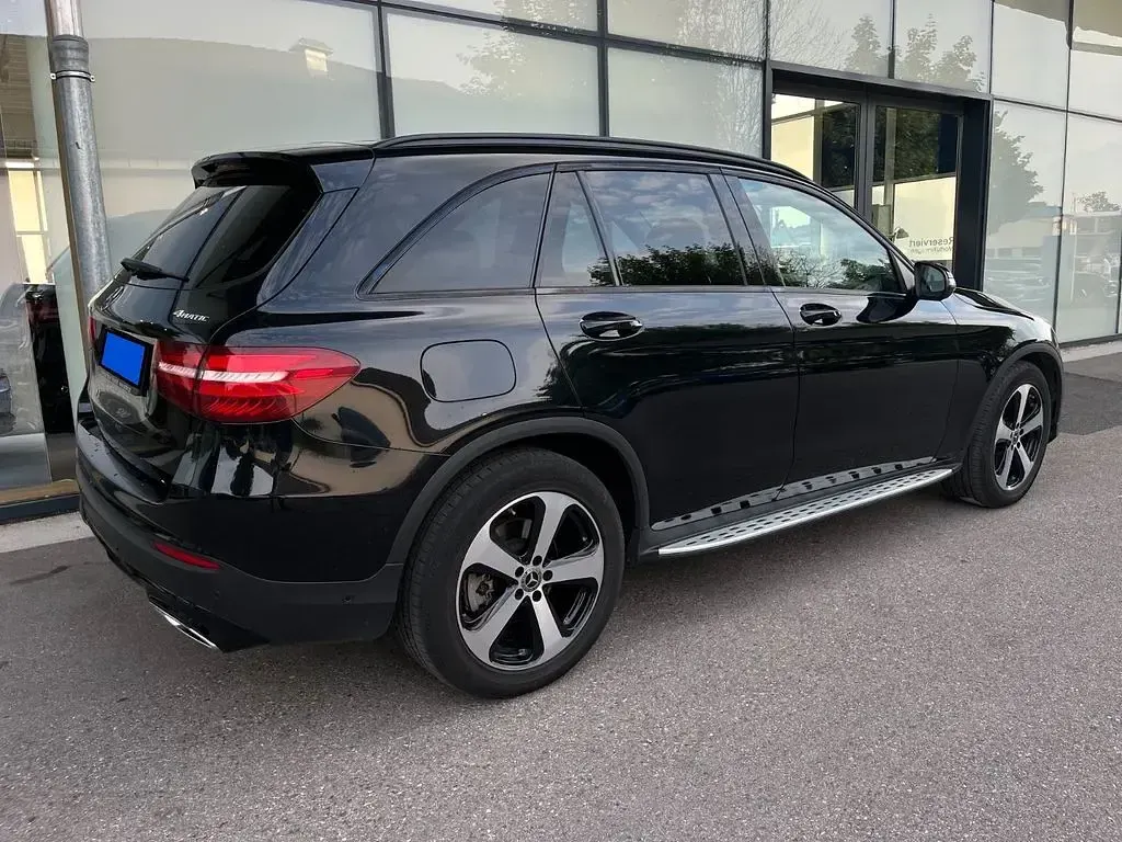 Gebraucht Mercedes GLC220 AMG line 170 PS (125 kW) 2017 Schwarz SUV
