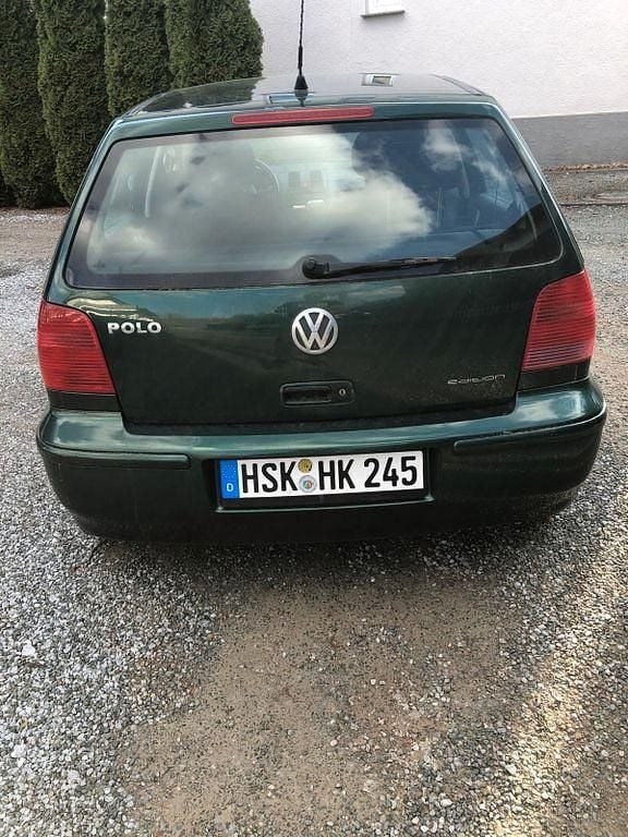 Gebraucht VW Polo Basis 60 PS (44 kW) 2001 Grün Limousine