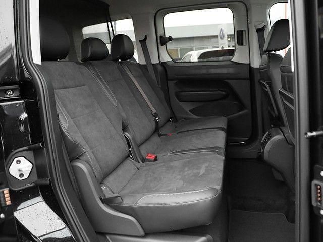 Neu VW Caddy Style 122 PS (89 kW) 2025 Deep black perleffekt Van / Kleinbus