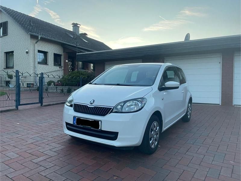 Weiß Gebraucht 2014 Skoda Citigo Ambition Kleinwagen | 4.190 € (Guter Preis) - Bild 1/4