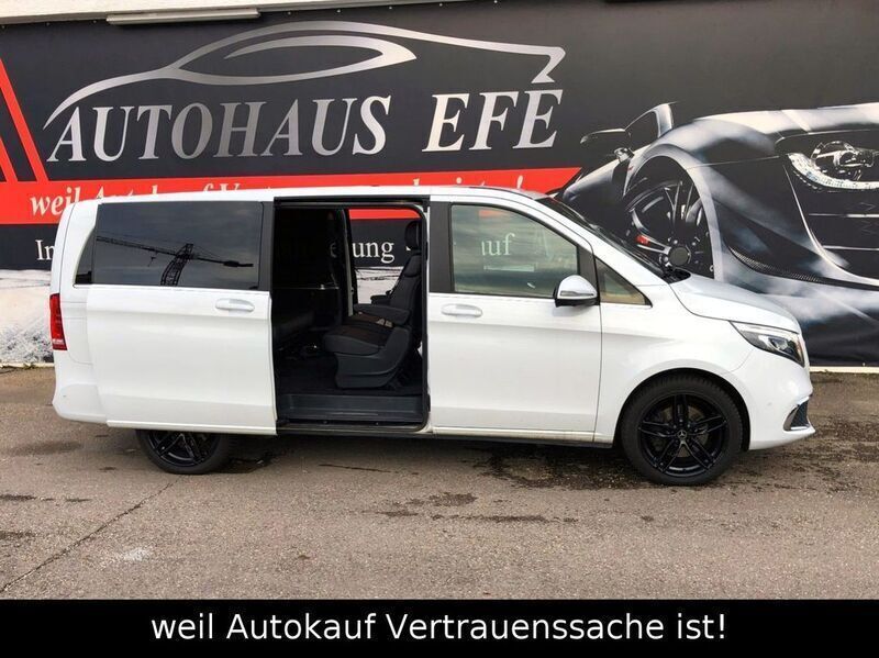Bergkristallweiß metallic Gebraucht 2019 Mercedes V300 Van / Kleinbus | 50.499 € (Guter Preis) - Bild 1/4
