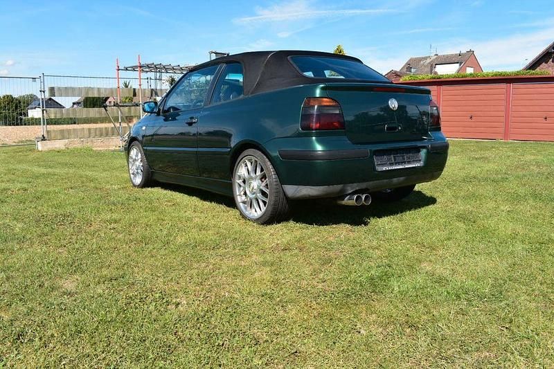 Gebraucht VW Golf Cabriolet 116 PS (85 kW) 1998 Grün Cabrio