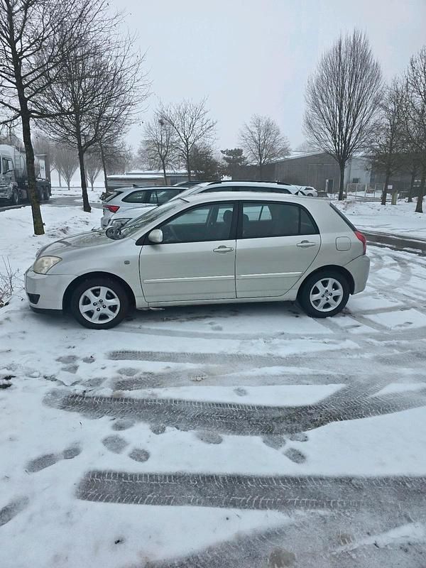 Gebraucht Toyota Corolla 95 PS (69 kW) 2006 Grau Limousine