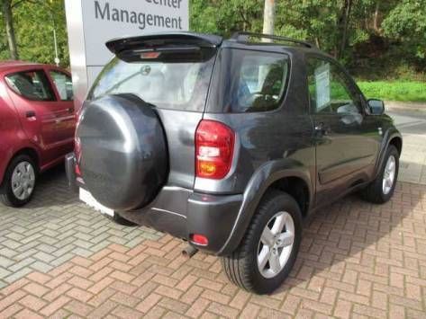 Verkauft Toyota Rav4 2 0 4x4 Sol 3 Tur Gebraucht 2005 93 500 Km In Essen
