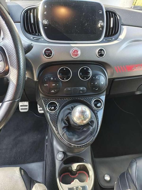 Gebraucht Abarth 595C 165 PS (121 kW) 2016 Schwarz Cabrio