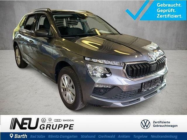 Grau Gebraucht 2024 Skoda Kamiq Selection SUV | 22.479 € (Guter Preis) - Bild 1/4