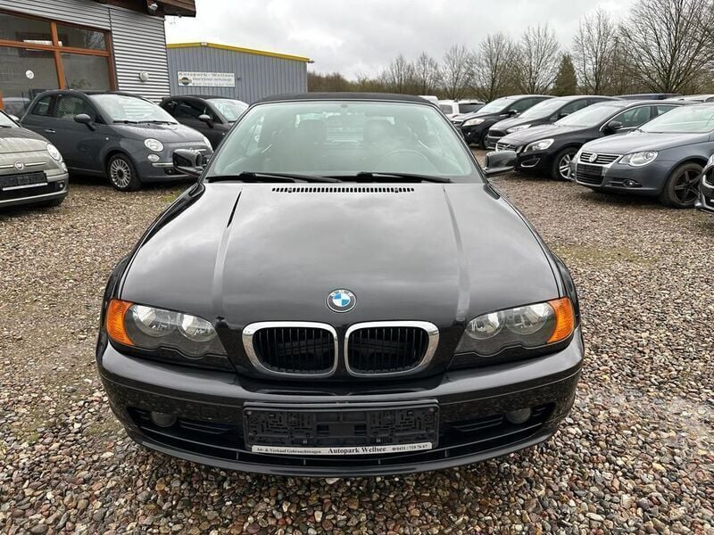 Gebraucht BMW 318 Cabriolet Performance 143 PS (105 kW) 2003 Schwarz Cabrio