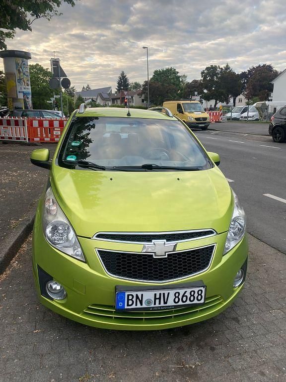Gebraucht Chevrolet Spark LT 82 PS (60 kW) 2010 Grün Kleinwagen