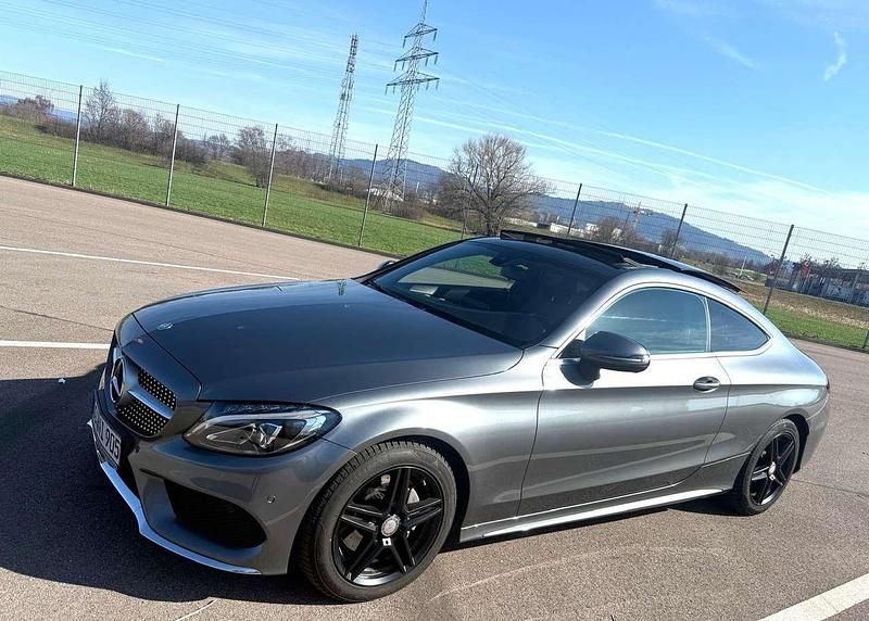 Gebraucht Mercedes C200 AMG line 184 PS (135 kW) 2016 Grau Coupé