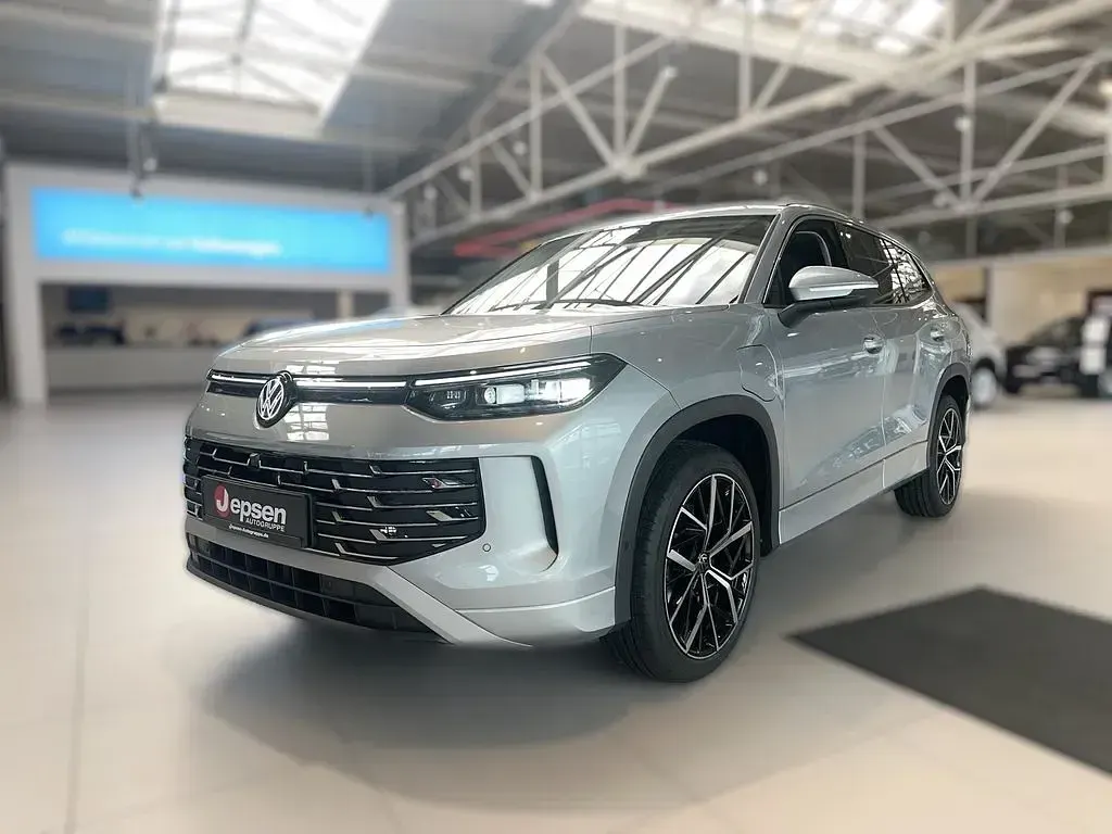 Brugt VW Tayron Elegance 204 HK (150 kW) 2026 Sølv SUV
