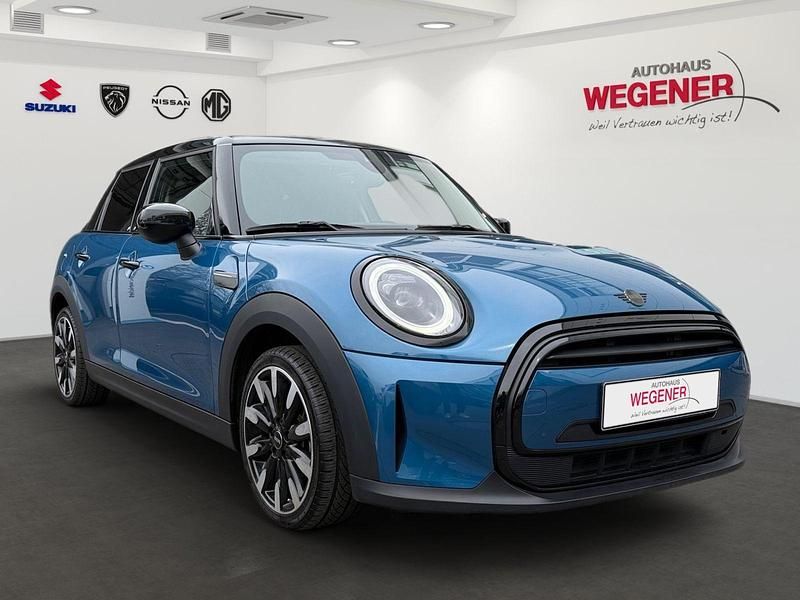 Gebraucht Mini Cooper Classic 136 PS (100 kW) 2024 Blau Kleinwagen