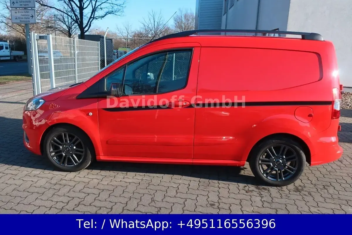 Gebraucht Ford Transit Sport 101 PS (74 kW) 2023 Rot Limousine