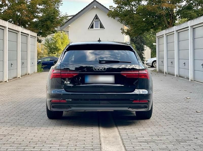 Gebraucht Audi A6 Basis 204 PS (150 kW) 2019 Schwarz Kombi
