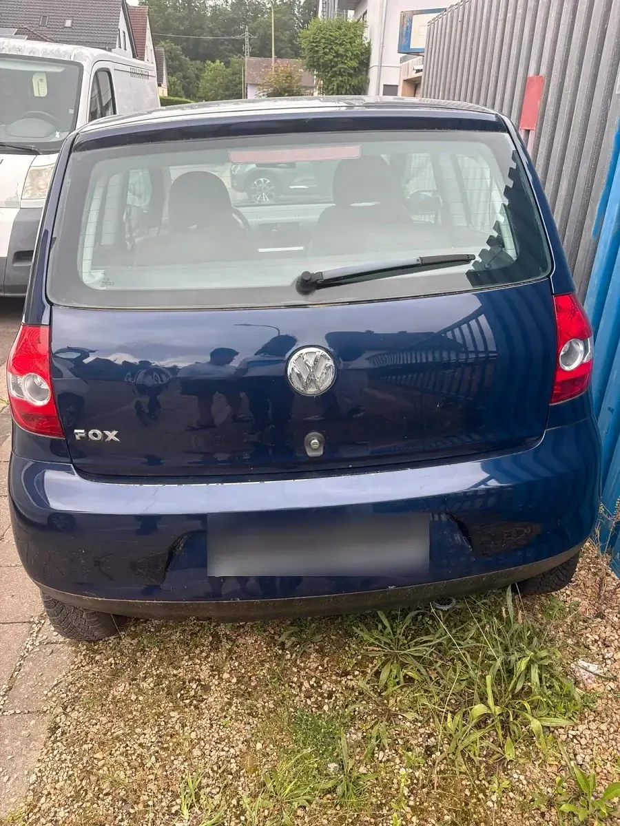 Gebraucht VW Fox 58 PS (42 kW) 2006 Blau Kleinwagen