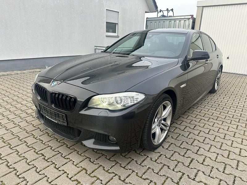 Gebraucht BMW 535 M Sport 313 PS (230 kW) 2012 Schwarz Limousine