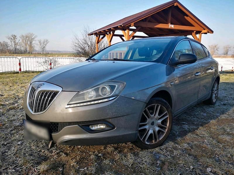 Gebraucht Lancia Delta 120 PS (88 kW) 2009 Grau Kleinwagen