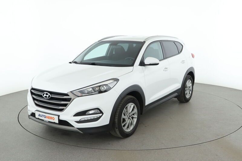 Weiß Gebraucht 2016 Hyundai Tucson Trend SUV | 17.130 € (Fairer Preis) - Bild 1/4