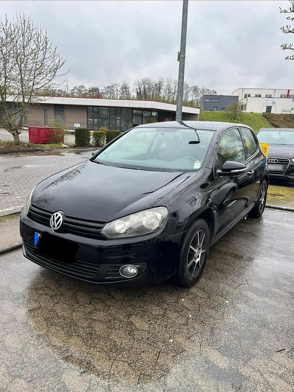 Gebraucht VW Golf VI 86 PS (63 kW) 2011 Schwarz Kleinwagen